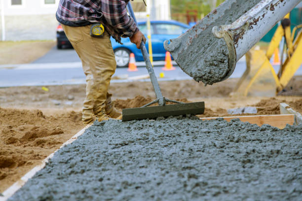 Best Custom Concrete Contractor  in Rollingwood, CA